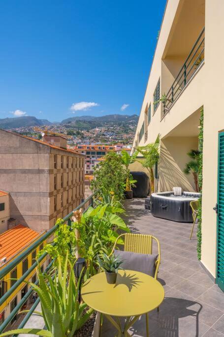 Super Anadia - Olive Appartement Funchal  Buitenkant foto